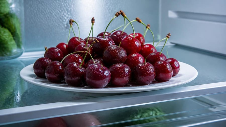 Oubliez la corbeille à fruits et le plan de travail : les cerises devraient être conservées à cet endroit